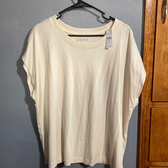 LOFT Tops - NWT Loft over sized tee